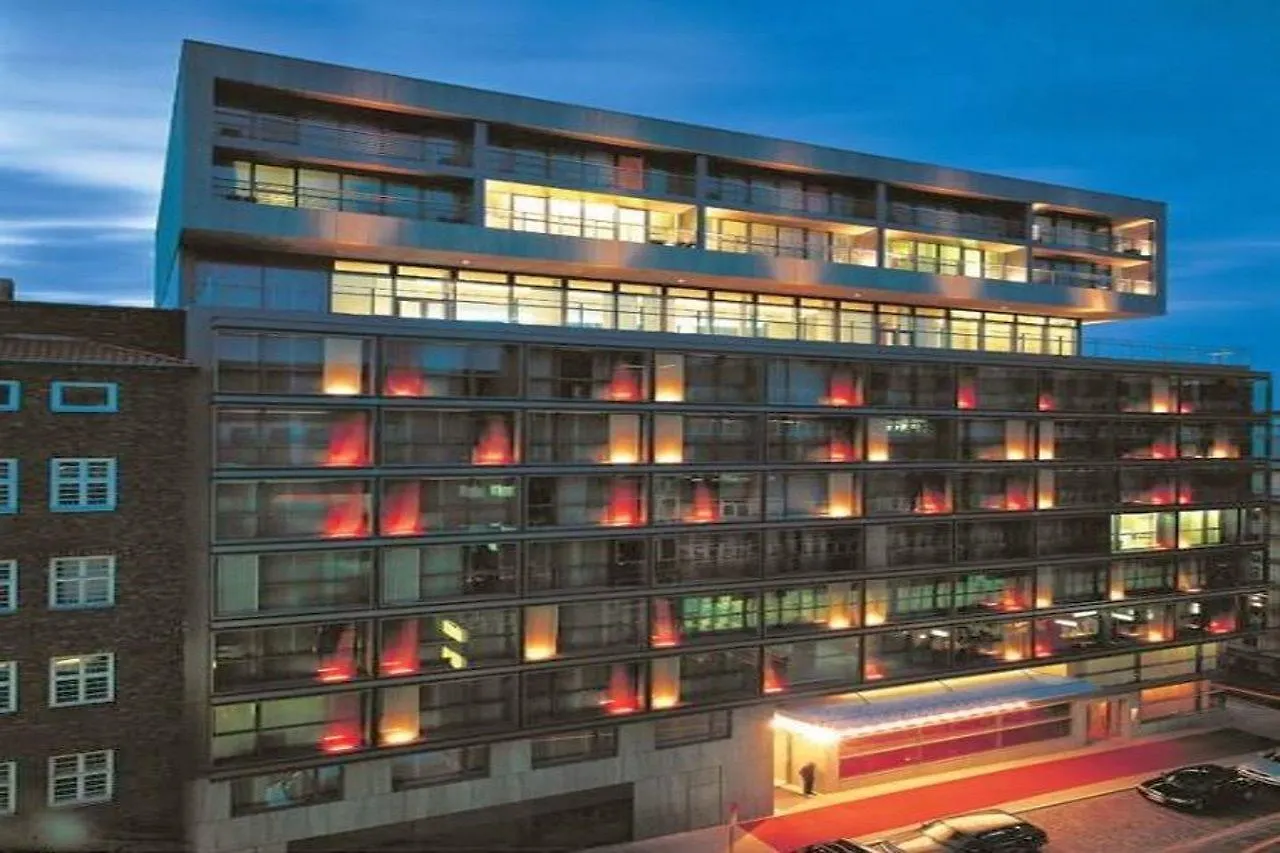 SIDE Design Hotel Hamburg