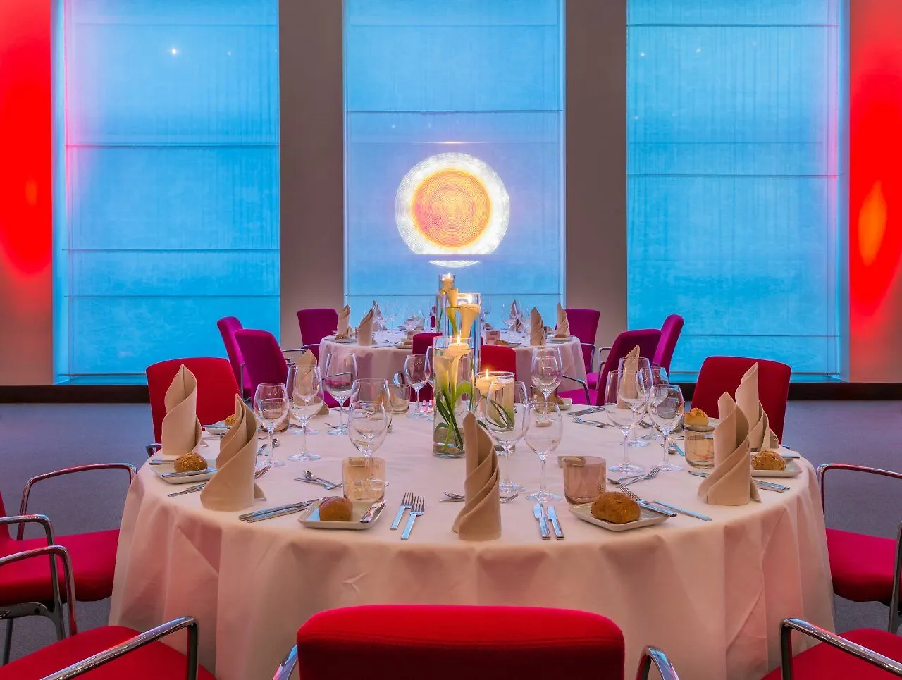 SIDE Design Hotel Hamburg-Harburg 5*,